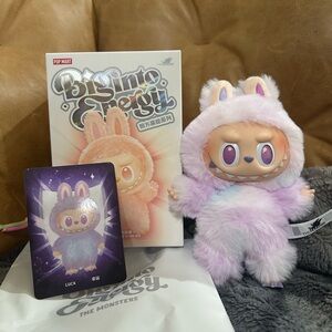 Labubu Big Into Energy Luck